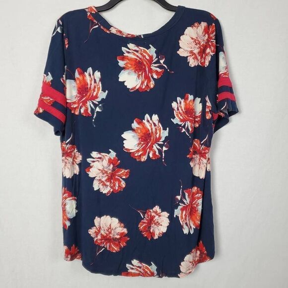 Maurices 24/7 XL Navy Floal Tunic - Picture 5 of 10